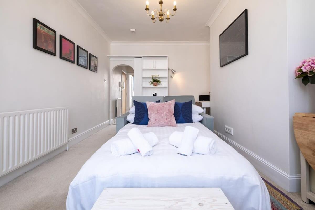 Host & Stay - Guildford Apartment Brighton Dış mekan fotoğraf