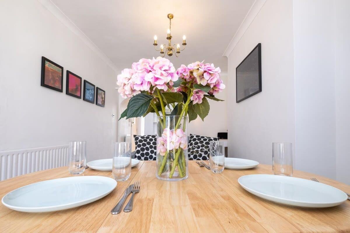 Host & Stay - Guildford Apartment Brighton Dış mekan fotoğraf